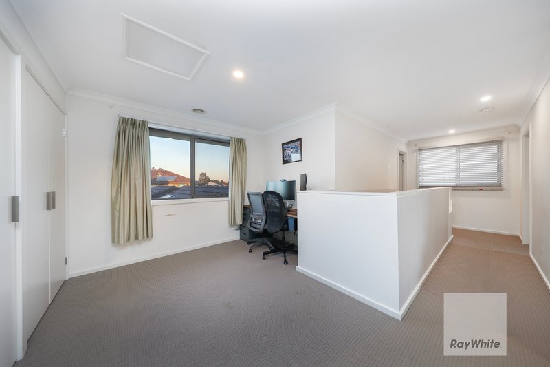 Photo - 11 Parkfield Walk, Westmeadows VIC 3049 - Image 12