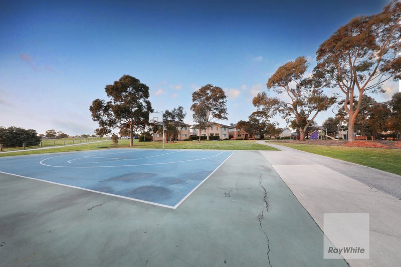 Photo - 11 Parkfield Walk, Westmeadows VIC 3049 - Image 29