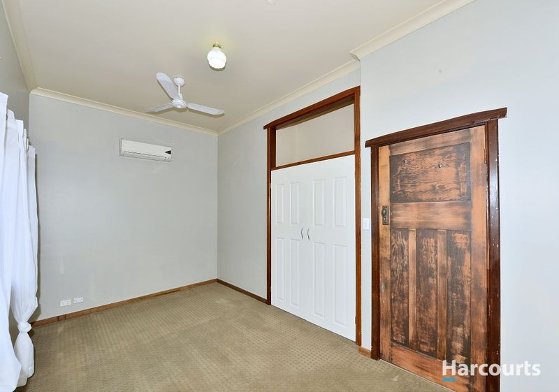 Photo - 11 Parnell Street, Waroona WA 6215 - Image 8