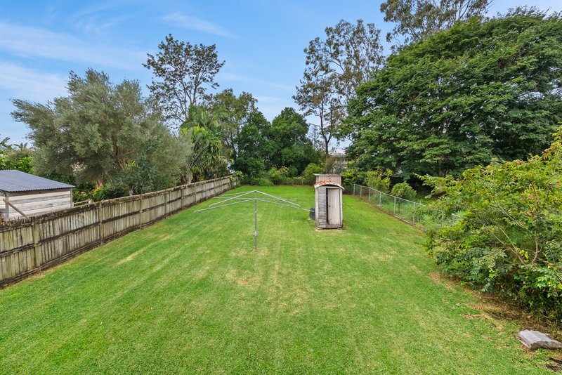 Photo - 11 Pascoe Street, Mitchelton QLD 4053 - Image 10