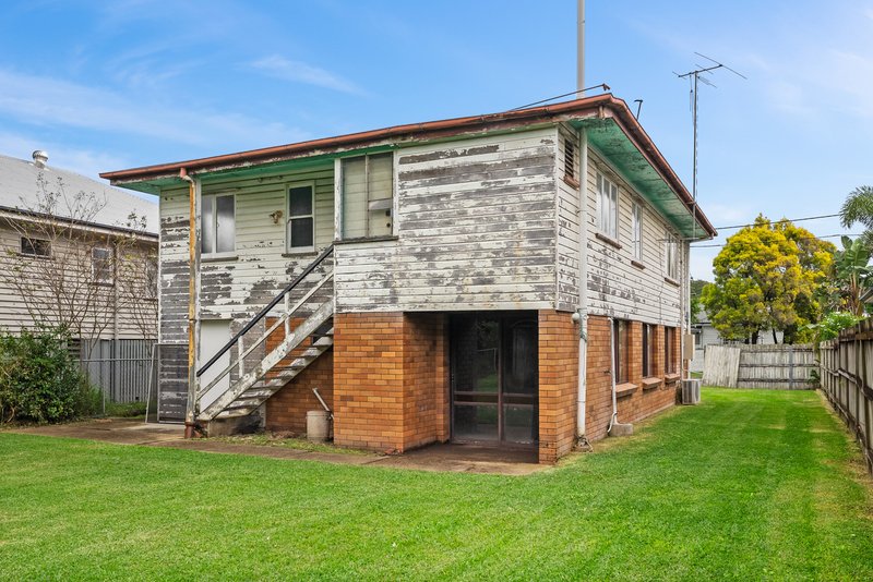 Photo - 11 Pascoe Street, Mitchelton QLD 4053 - Image 12