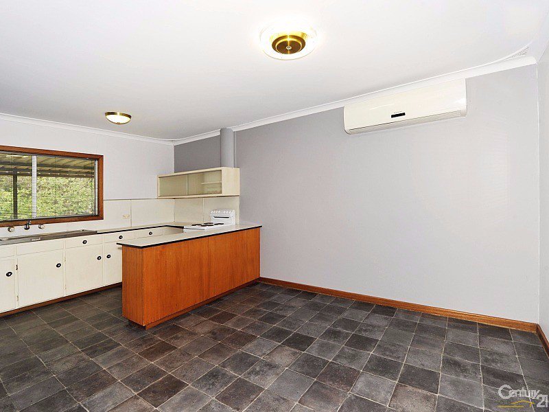 Photo - 11 Paterson Road, Pinjarra WA 6208 - Image 5