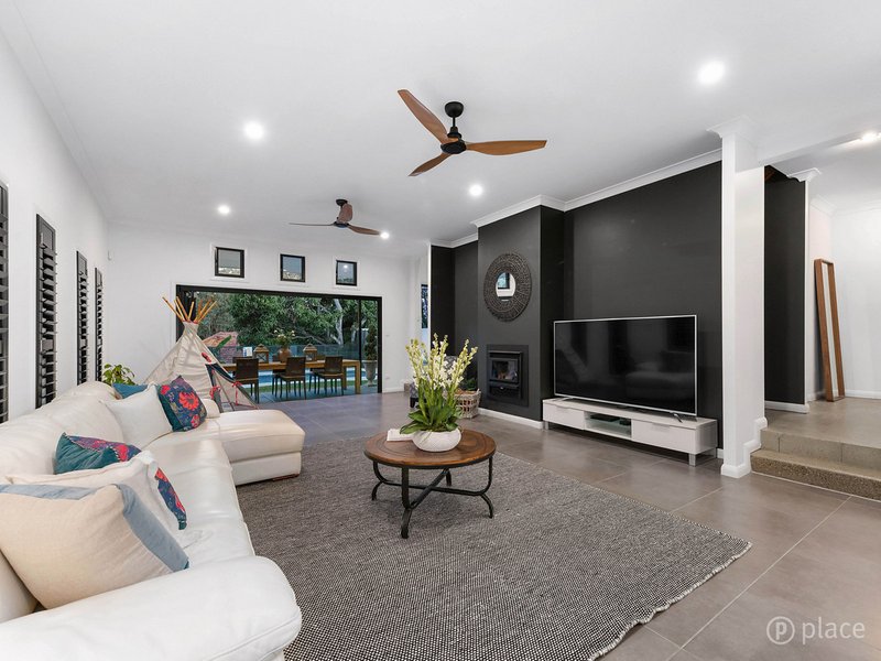 Photo - 11 Paxton Street, Holland Park QLD 4121 - Image 20