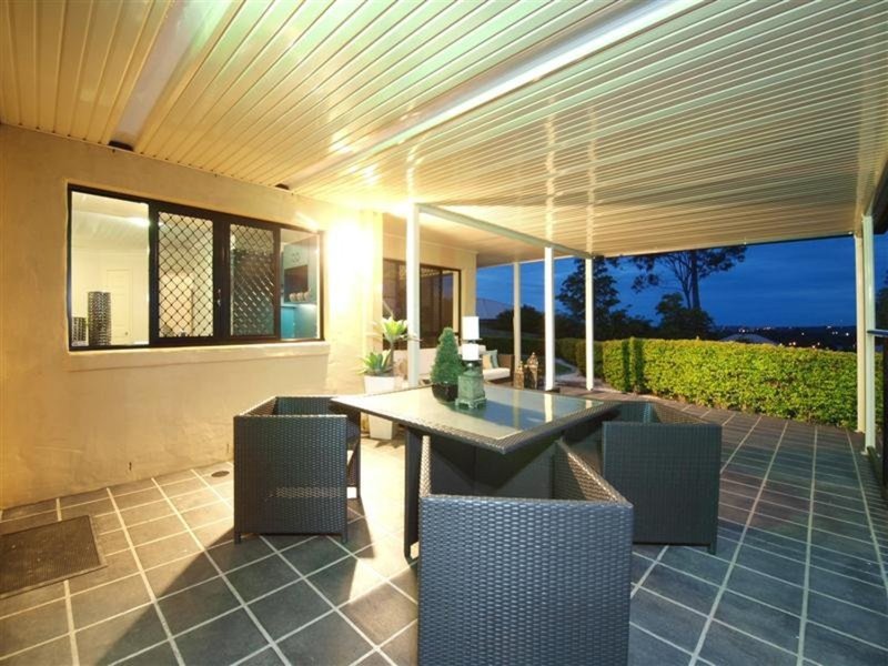 Photo - 11 Peace Court, Eatons Hill QLD 4037 - Image 4