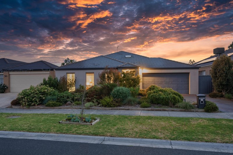 11 Peledora Place, Lyndhurst VIC 3975