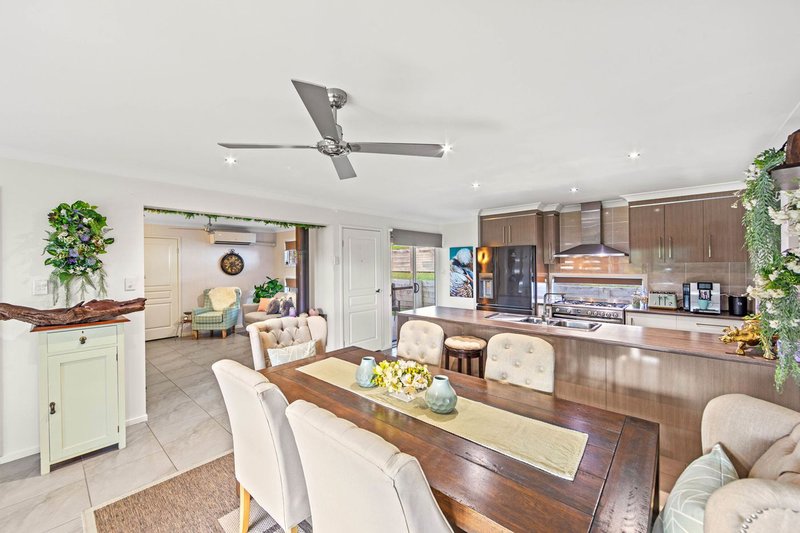Photo - 11 Pendragon Drive, Coomera QLD 4209 - Image 3