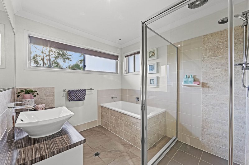 Photo - 11 Pendragon Drive, Coomera QLD 4209 - Image 9