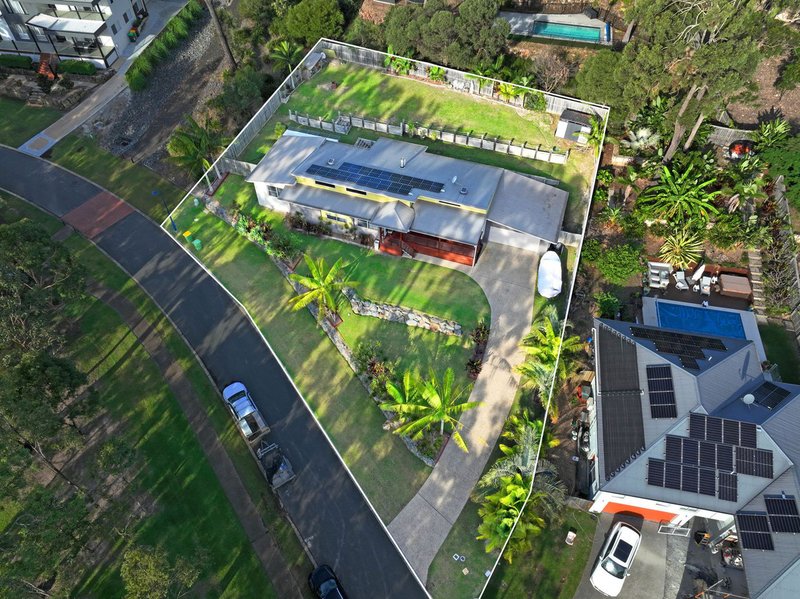 Photo - 11 Pendragon Drive, Coomera QLD 4209 - Image 14