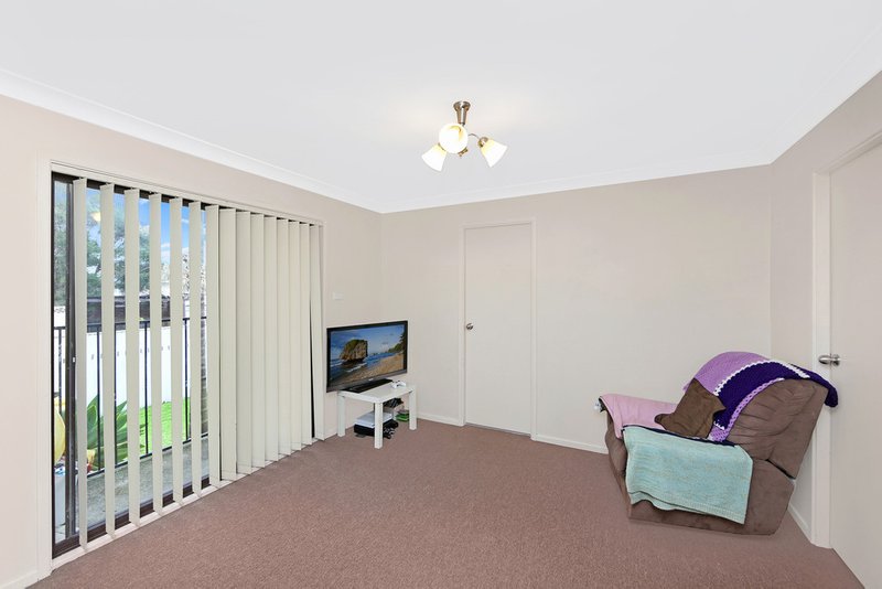 Photo - 11 Penguin Road, Blue Haven NSW 2262 - Image 5