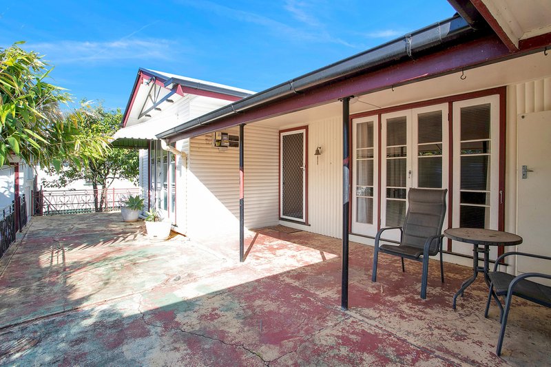 Photo - 11 Penn Street, South Mackay QLD 4740 - Image 14