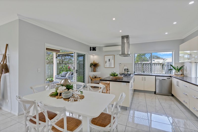 Photo - 11 Pepper Tree Circuit, Maroochydore QLD 4558 - Image 8