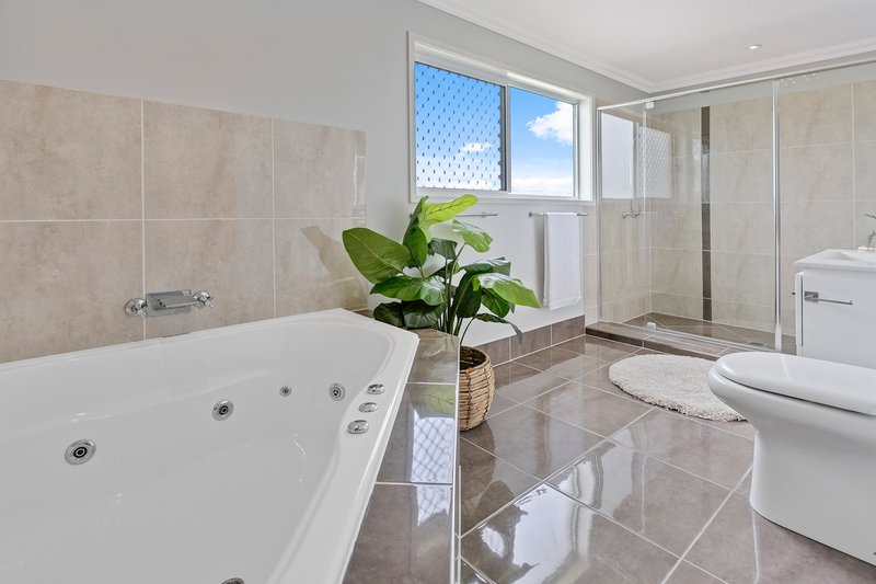 Photo - 11 Pepper Tree Circuit, Maroochydore QLD 4558 - Image 20