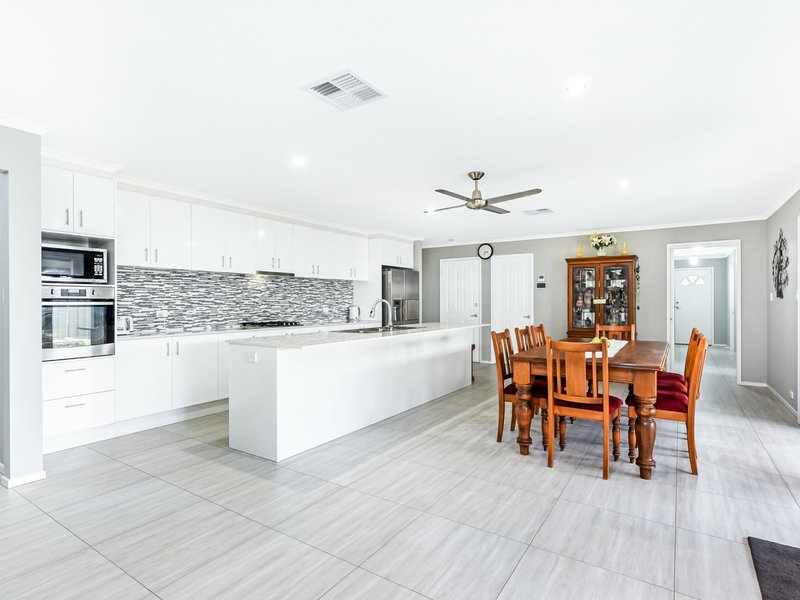 Photo - 11 Peppermint Drive, Hayborough SA 5211 - Image 6