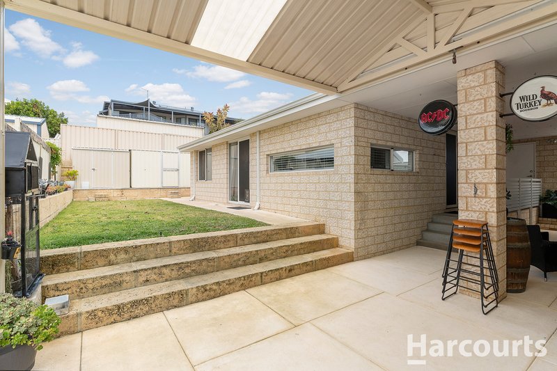 Photo - 11 Peppertree Close, Wannanup WA 6210 - Image 18