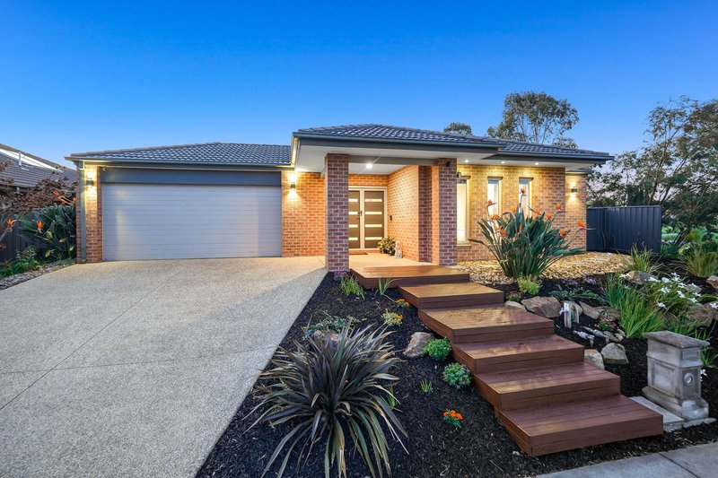 Photo - 11 Perry Circuit, Cranbourne North VIC 3977 - Image 3