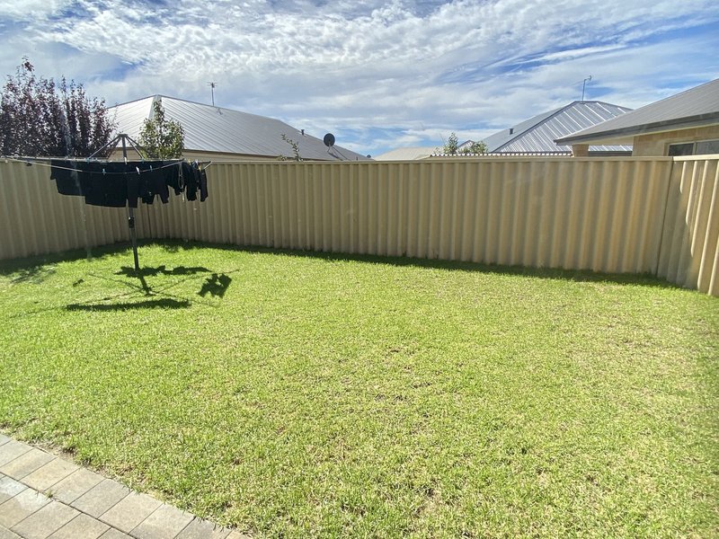 Photo - 11 Pertuis Way, Yalyalup WA 6280 - Image 21