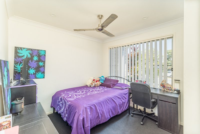 Photo - 11 Phoebe Way, Gleneagle QLD 4285 - Image 8