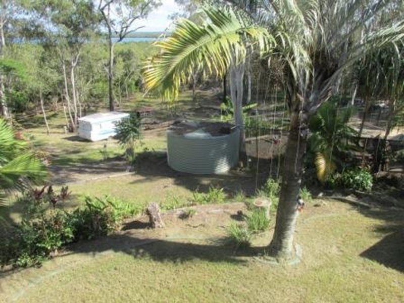 Photo - 11 Piccaninny Street, Macleay Island QLD 4184 - Image 9