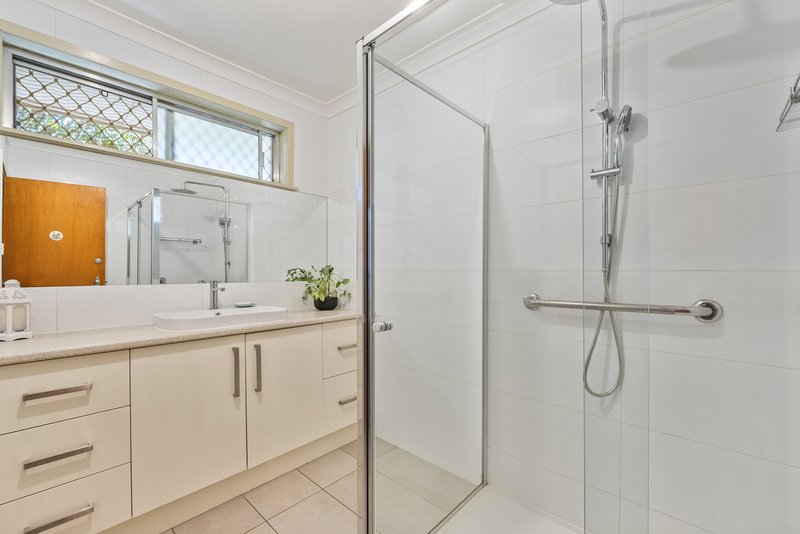 Photo - 11 Pickersgill Avenue, Sunshine West VIC 3020 - Image 13