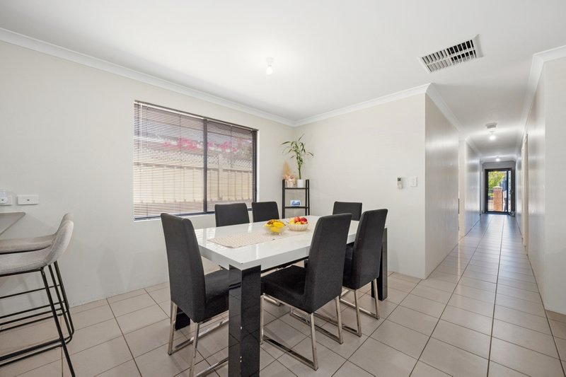 Photo - 11 Piesley Street, Hammond Park WA 6164 - Image 23
