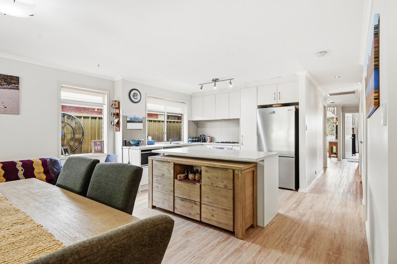 Photo - 11 Pike Way, Evanston SA 5116 - Image 2