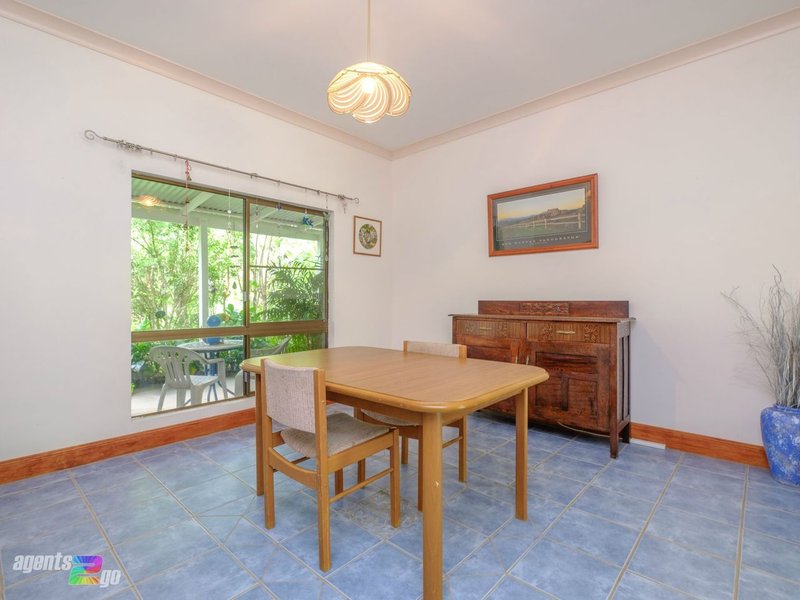 Photo - 11 Pine Street, Kilkivan QLD 4600 - Image 7