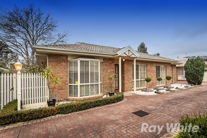 1/1 Pine Tree Avenue, Glen Waverley VIC 3150