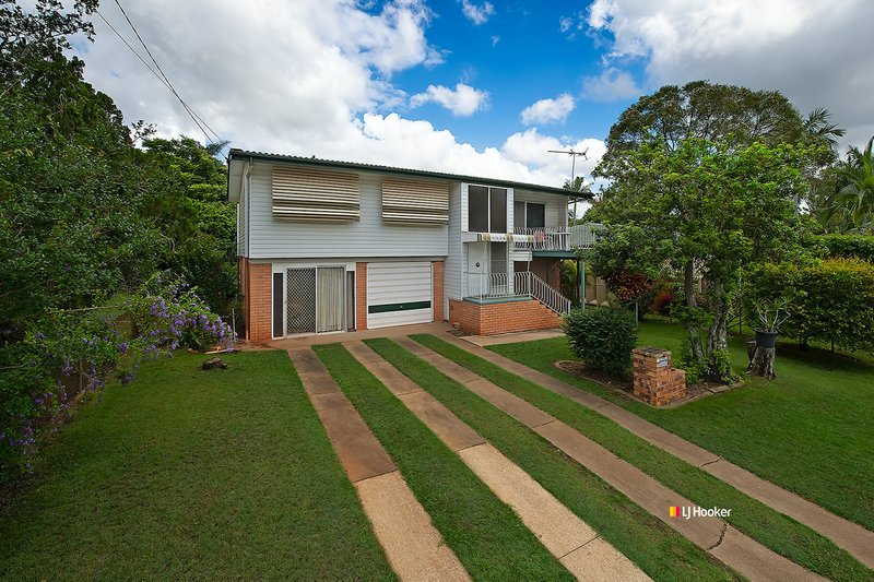 11 Pinelands Street, Lawnton QLD 4501