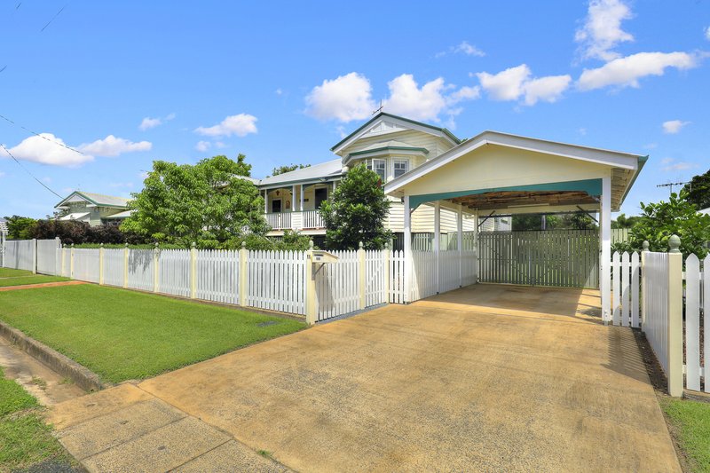 Photo - 11 Pitt Street, Bundaberg South QLD 4670 - Image 3