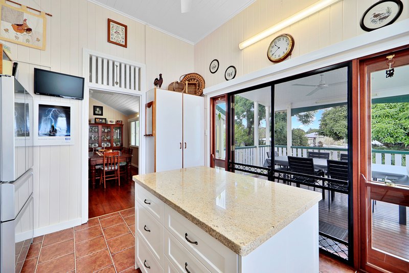 Photo - 11 Pitt Street, Bundaberg South QLD 4670 - Image 19