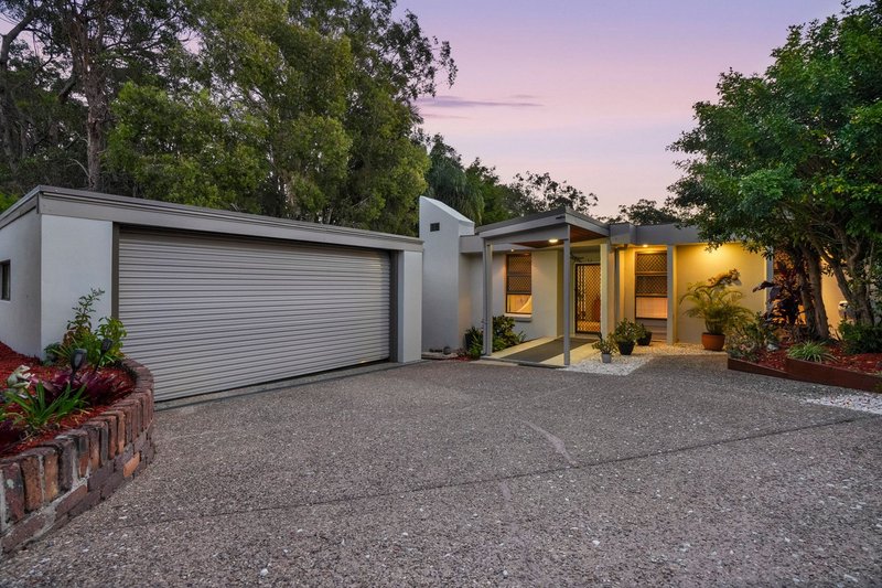 Photo - 11 Plateau Drive, Springwood QLD 4127 - Image 3