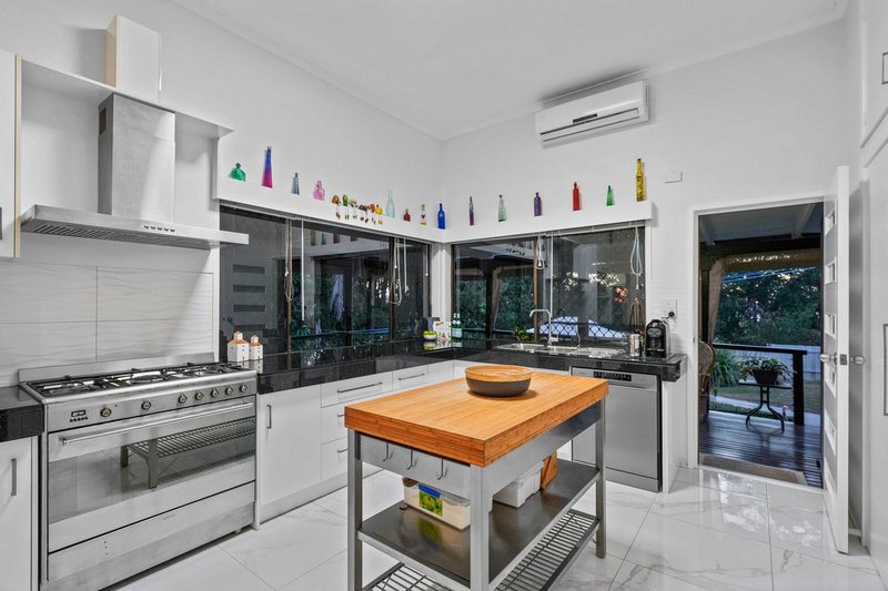 Photo - 11 Plateau Drive, Springwood QLD 4127 - Image 23