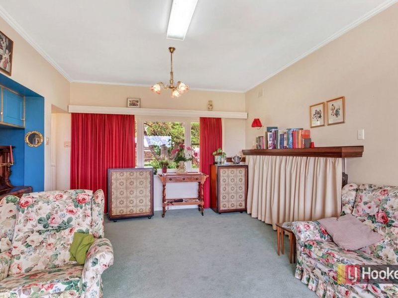 Photo - 11 Playford Street, Glen Osmond SA 5064 - Image 7