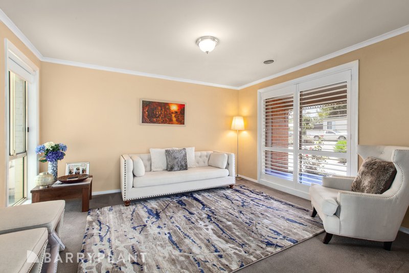 Photo - 11 Pontisford Court, Kilmore VIC 3764 - Image 2