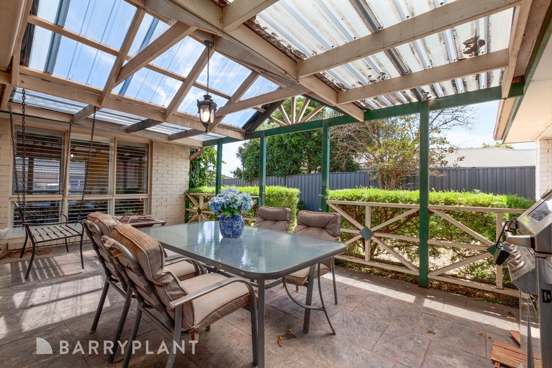 Photo - 11 Pontisford Court, Kilmore VIC 3764 - Image 9