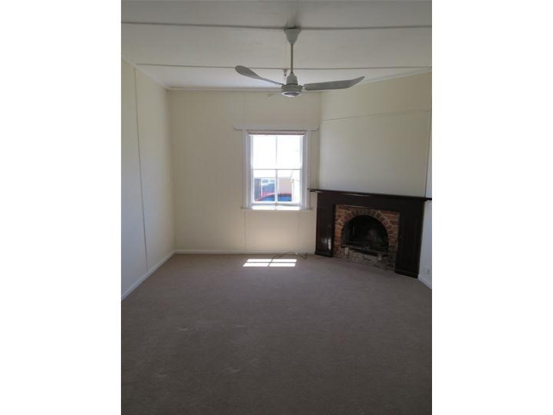 Photo - 11 Poole Street, Werris Creek NSW 2341 - Image 11