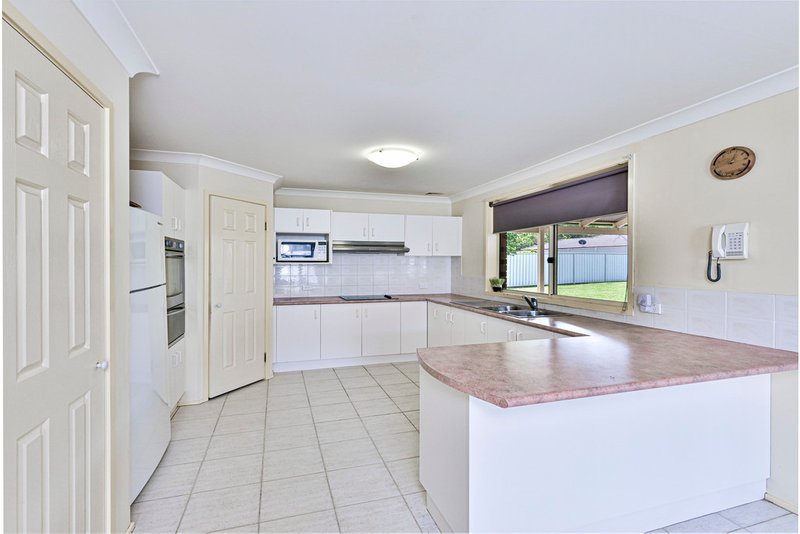 Photo - 11 Poplar Place, Picton NSW 2571 - Image 5