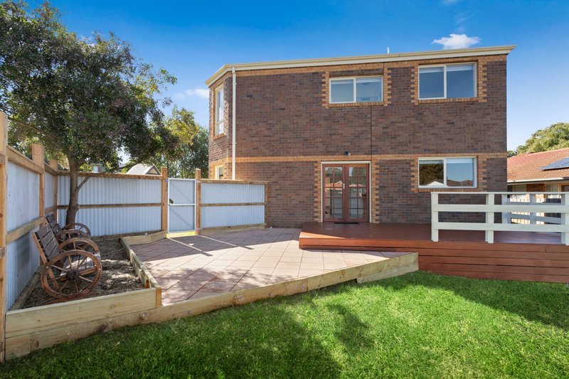 Photo - 11 Porsche Court, Epping VIC 3076 - Image 13