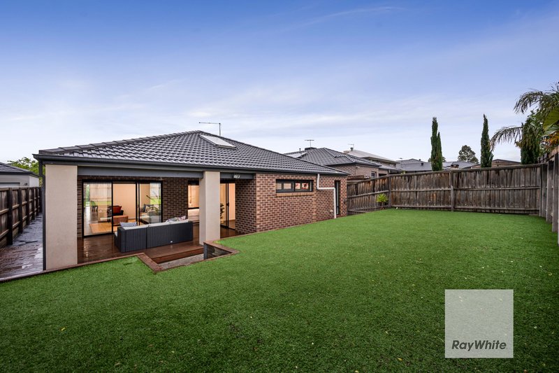 Photo - 11 Positano Grove, Greenvale VIC 3059 - Image 19