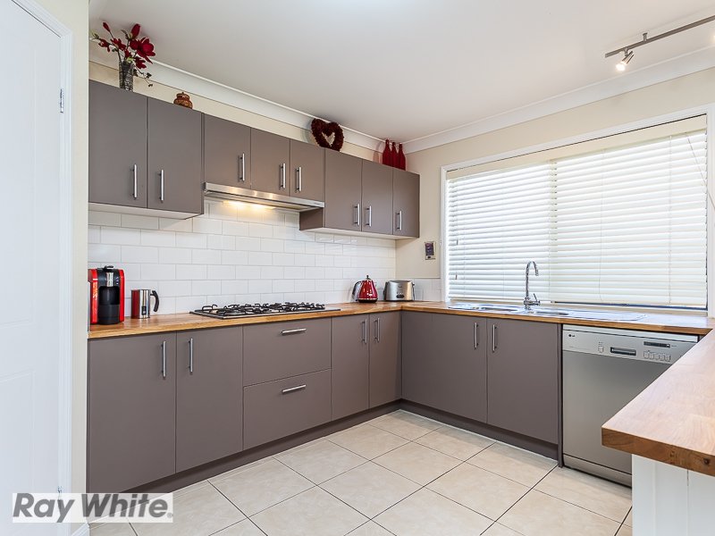 Photo - 11 Pratincole Close, Mango Hill QLD 4509 - Image 6