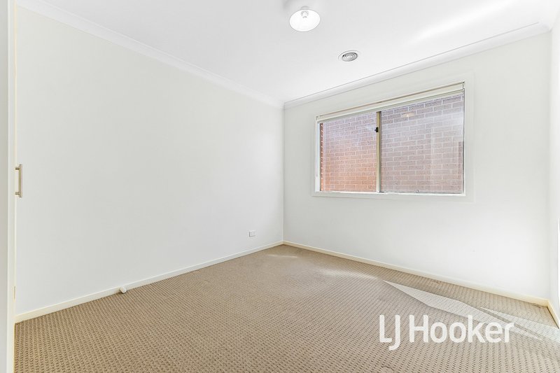 Photo - 11 Premier Lane, Garfield VIC 3814 - Image 10