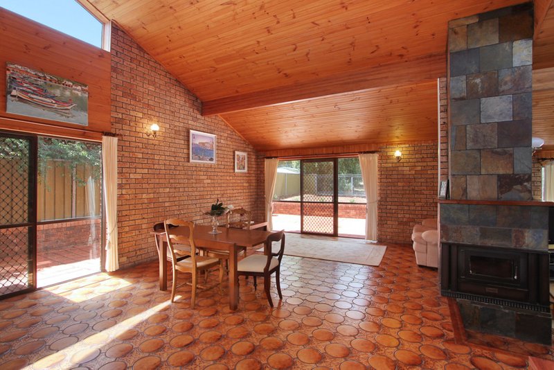 Photo - 11 Prentice Avenue, Tamworth NSW 2340 - Image 3