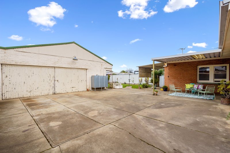 Photo - 11 Price Weir Avenue, Allenby Gardens SA 5009 - Image 11