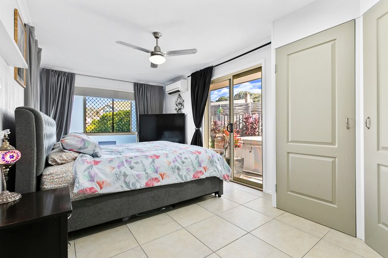 Photo - 11 Princess Park Court, Torquay QLD 4655 - Image 14