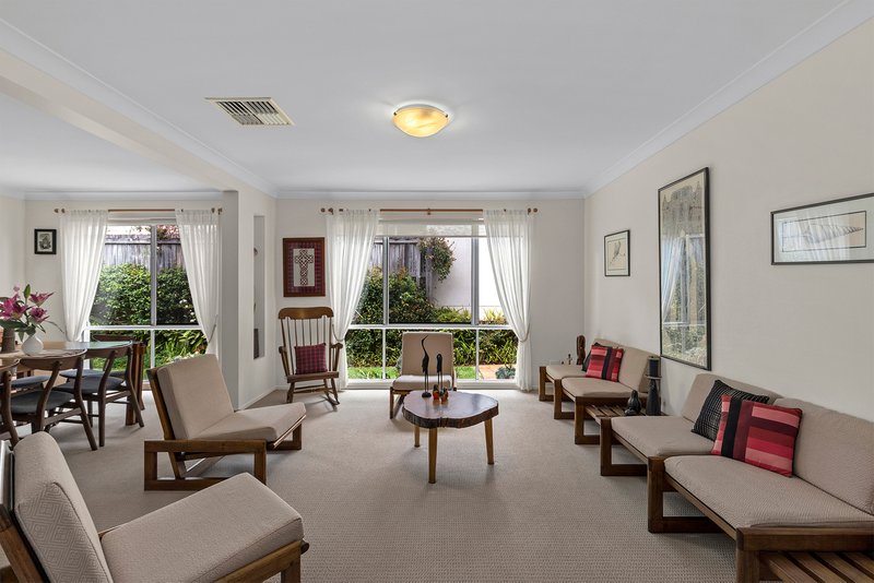 Photo - 11 Protea Place, Bridgeman Downs QLD 4035 - Image 3