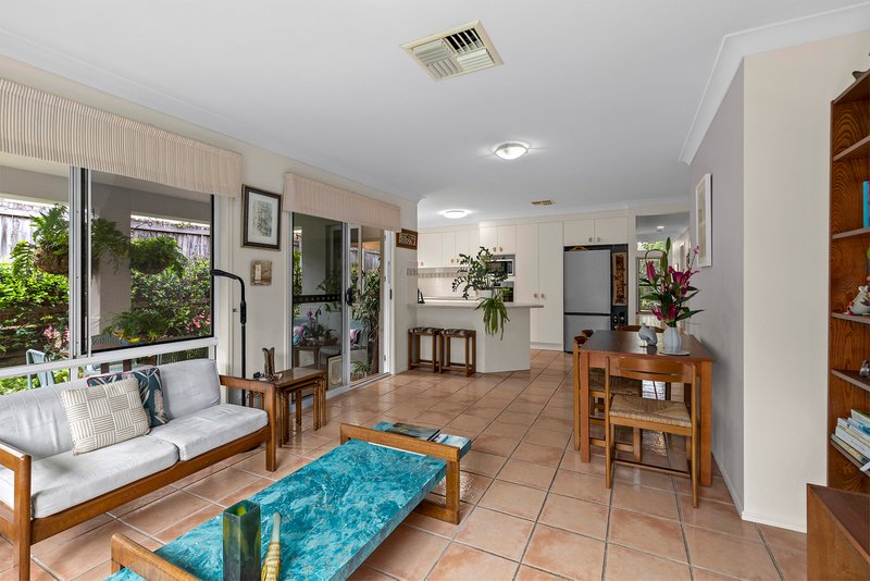 Photo - 11 Protea Place, Bridgeman Downs QLD 4035 - Image 6