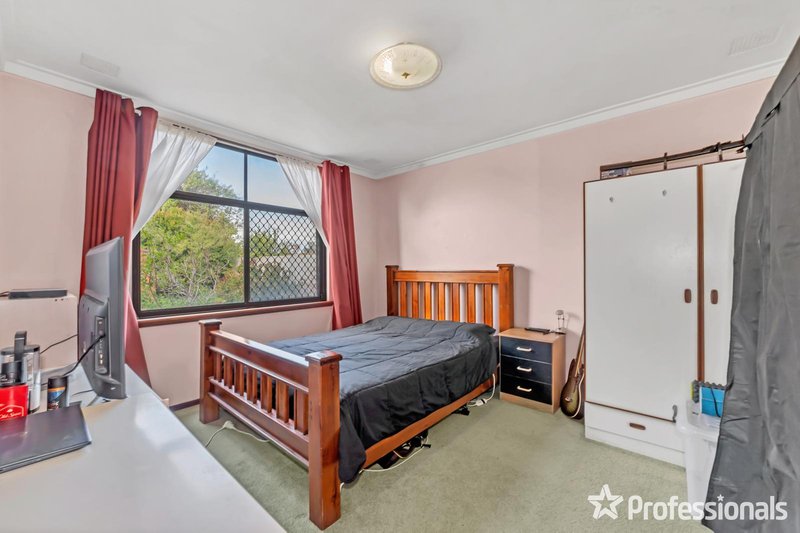 Photo - 1/1 Quamby Place, Rockingham WA 6168 - Image 5