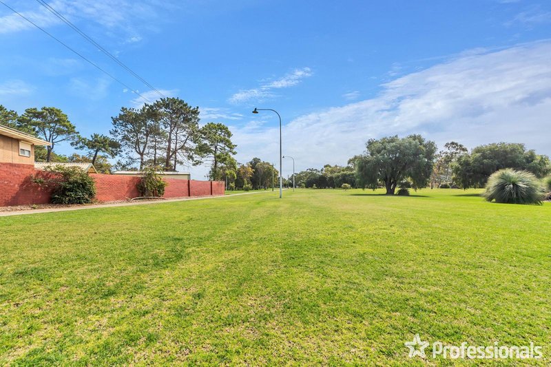 Photo - 1/1 Quamby Place, Rockingham WA 6168 - Image 17