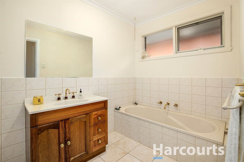 Photo - 11 Queenstown Road, Boronia VIC 3155 - Image 12