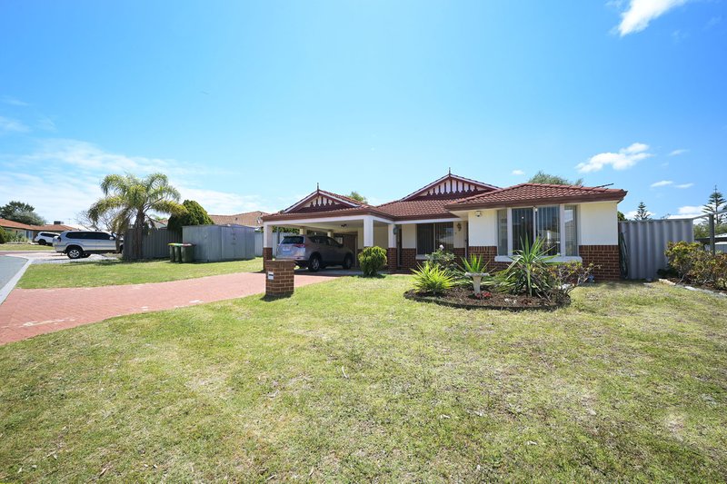 Photo - 11 Quintal Court, Quinns Rocks WA 6030 - Image 2